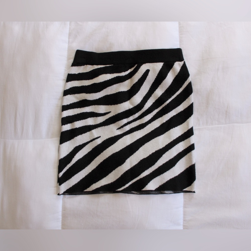 Zebra Bodycon Skirt (S)
